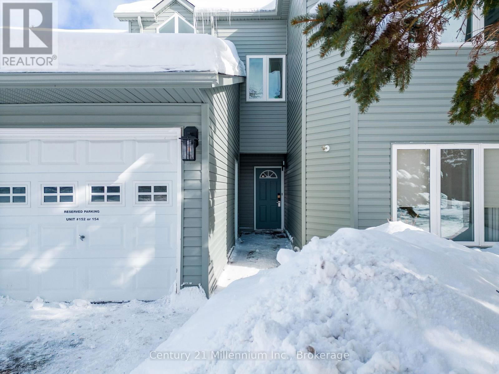 19 - 152 FAIRWAY CRESCENT Image 4