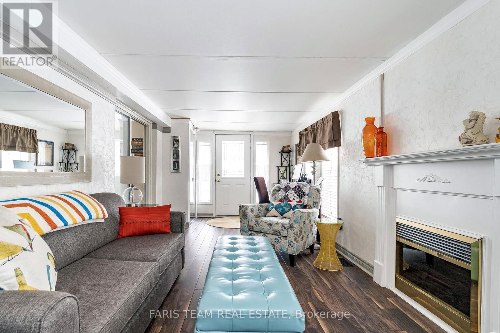 1 PRINCE RUPERT AVENUE Image 13