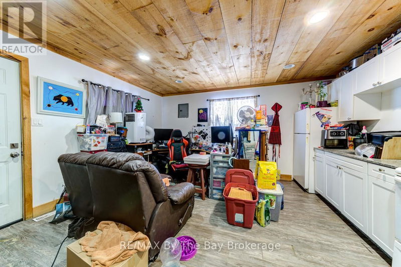 Tertiary Property View