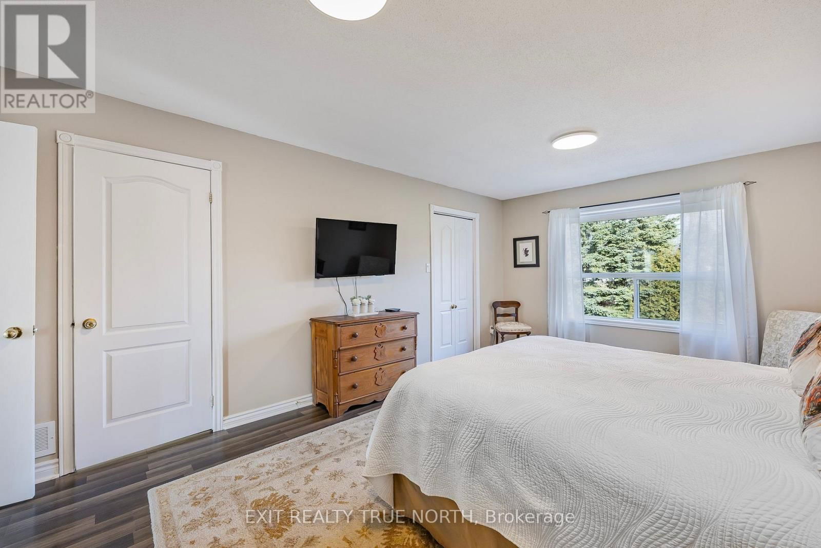 59 RIVERDALE DRIVE Image 10