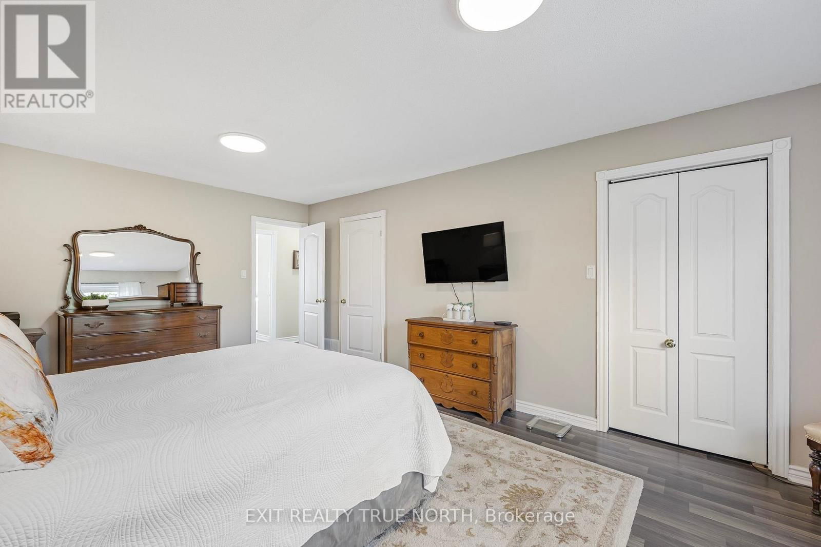 59 RIVERDALE DRIVE Image 11