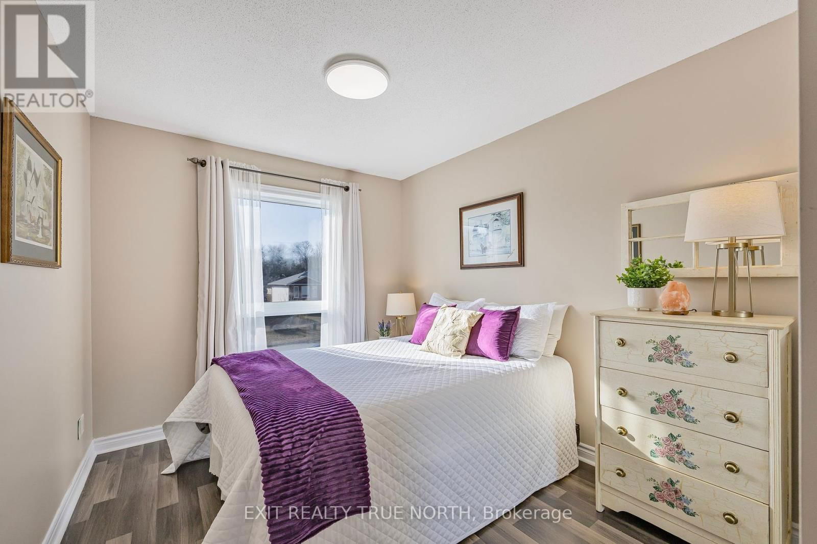 59 RIVERDALE DRIVE Image 14