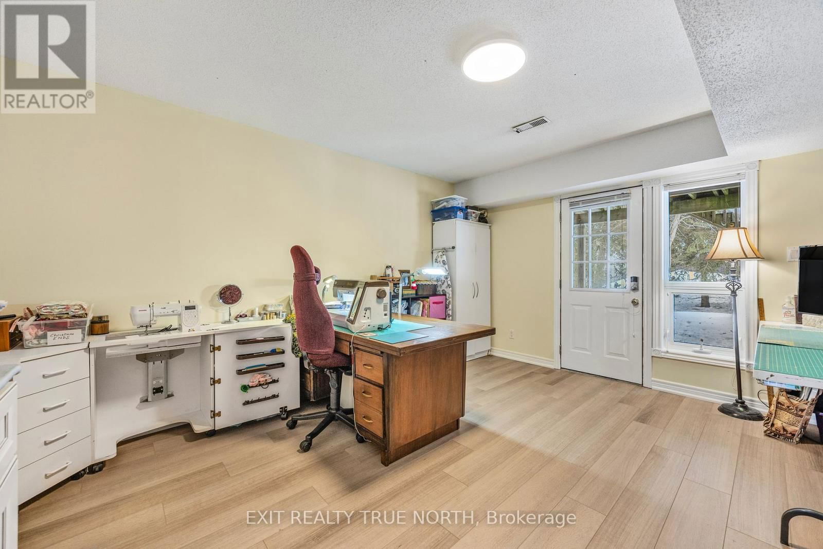 59 RIVERDALE DRIVE Image 22