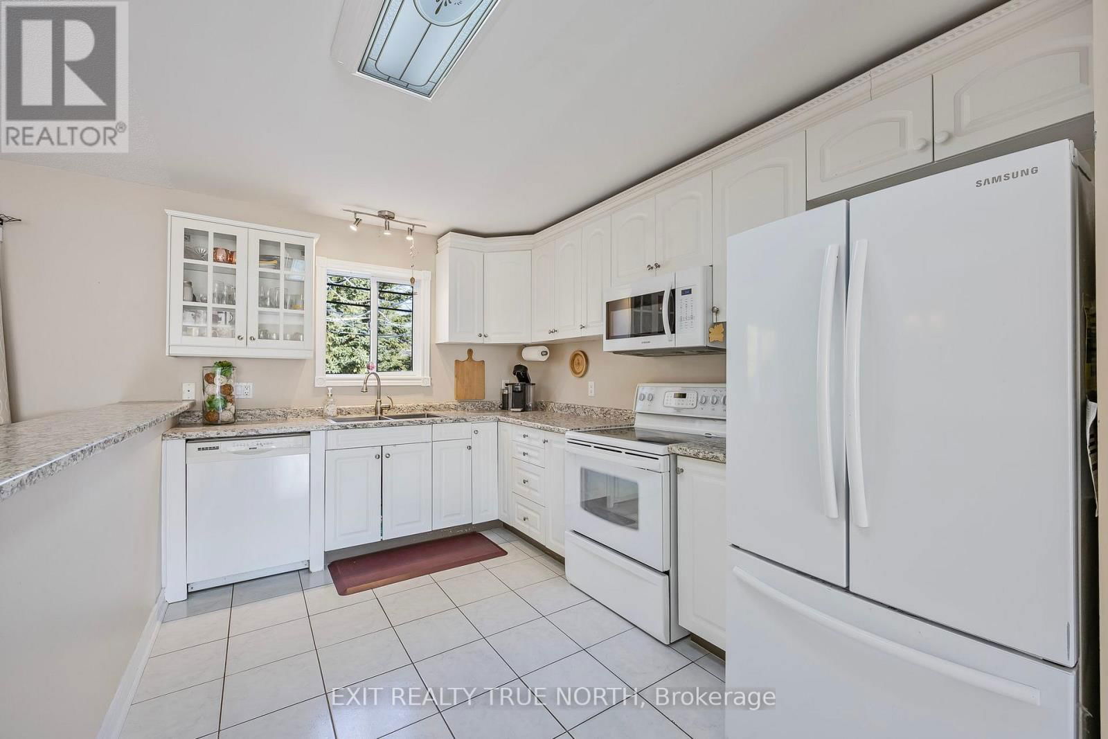 59 RIVERDALE DRIVE Image 6