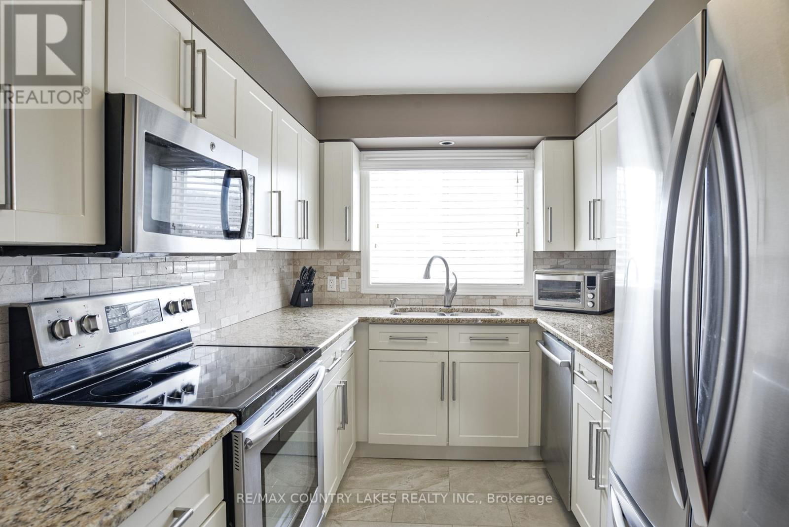 15 - 24 LAGUNA PARKWAY Image 12