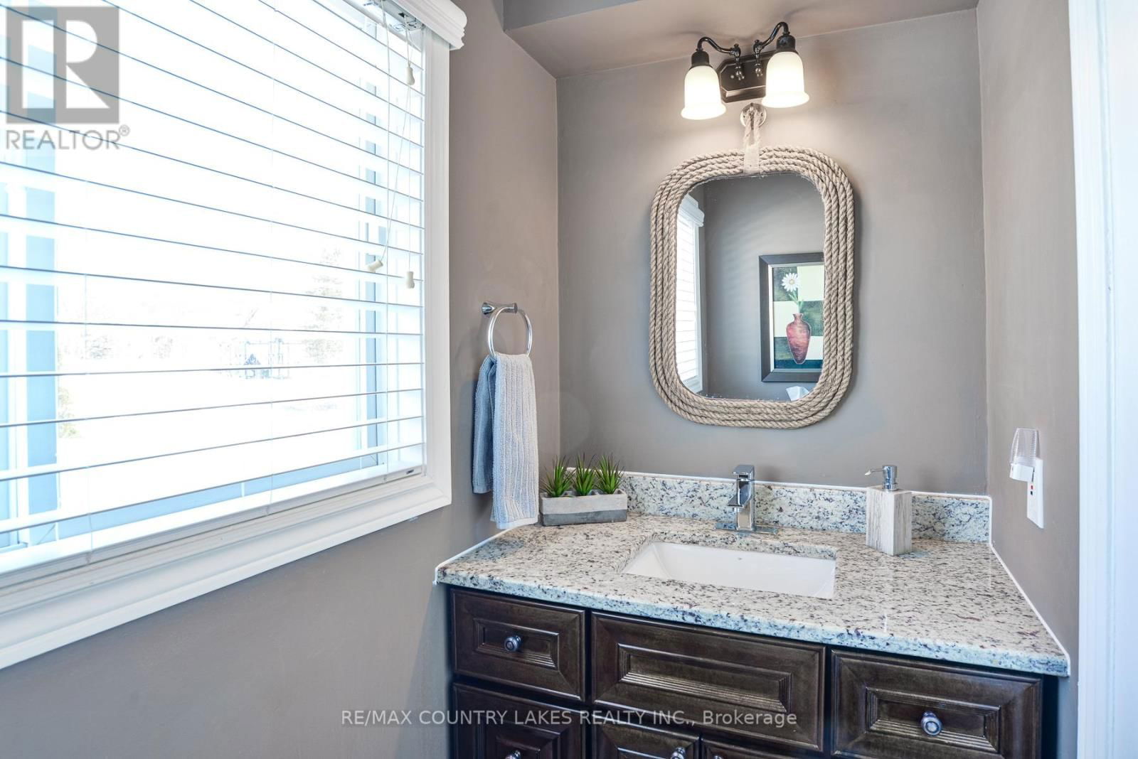 15 - 24 LAGUNA PARKWAY Image 9