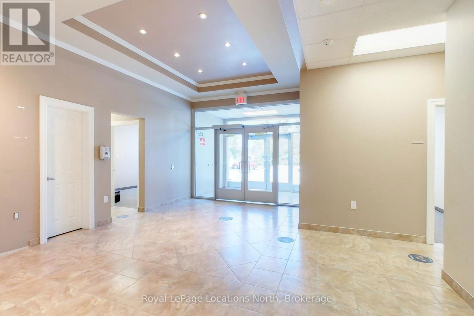 690 RIVER ROAD Image 11