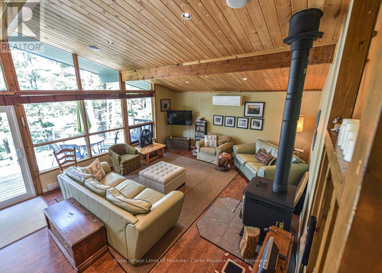 3946 EAST SHORE ROAD Image 10