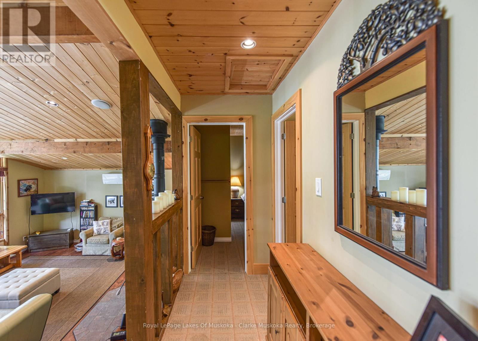 3946 EAST SHORE ROAD Image 15