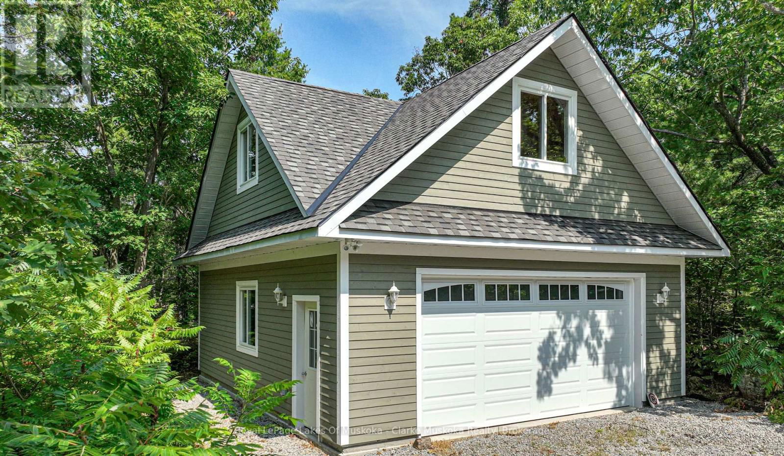 3946 EAST SHORE ROAD Image 23