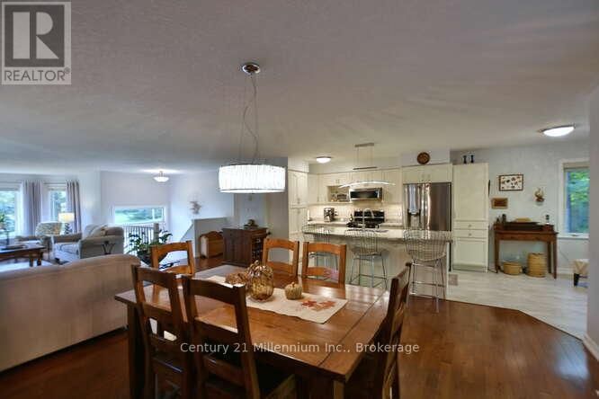 4 PAULINE PLACE Image 19