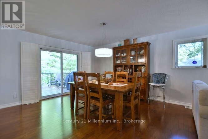 4 PAULINE PLACE Image 20