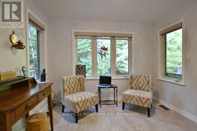 4 PAULINE PLACE Image 23