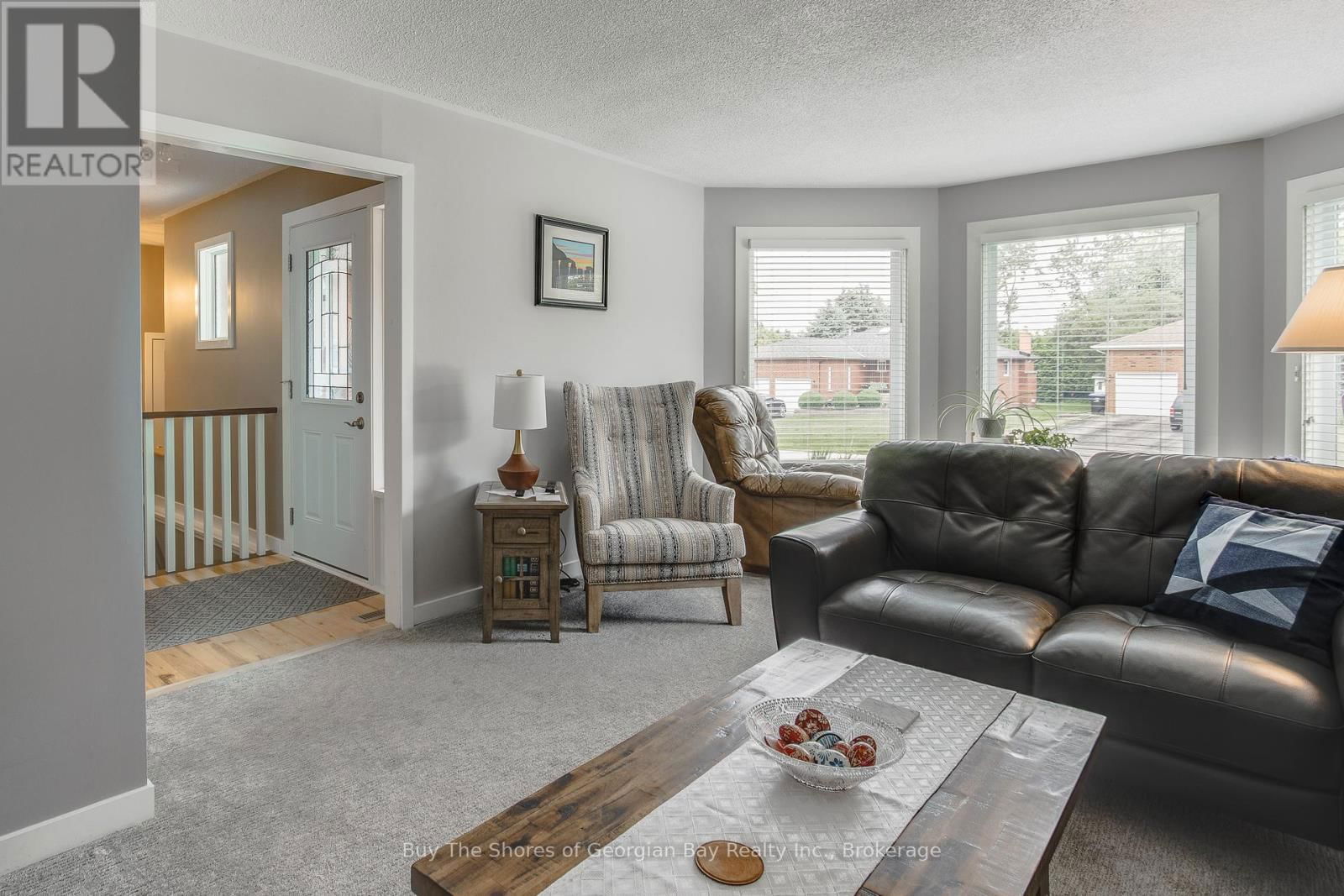 100 PEEL STREET Image 16