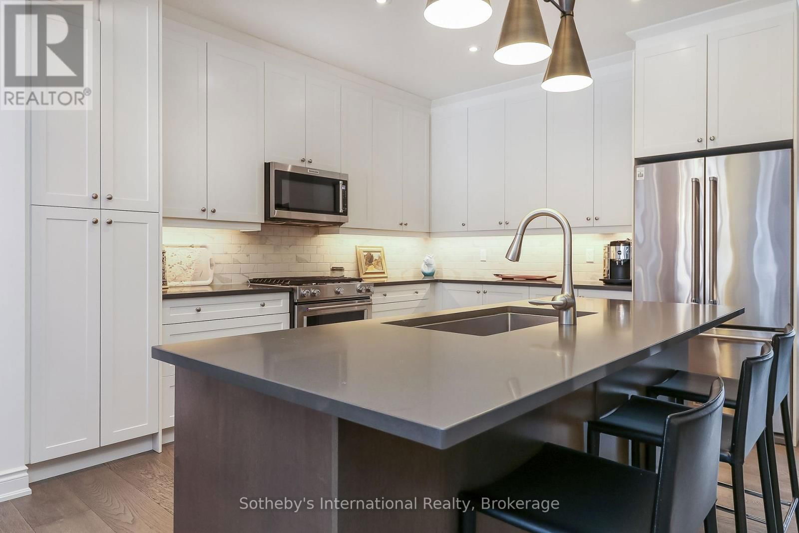 130 CONSERVATION WAY Image 14