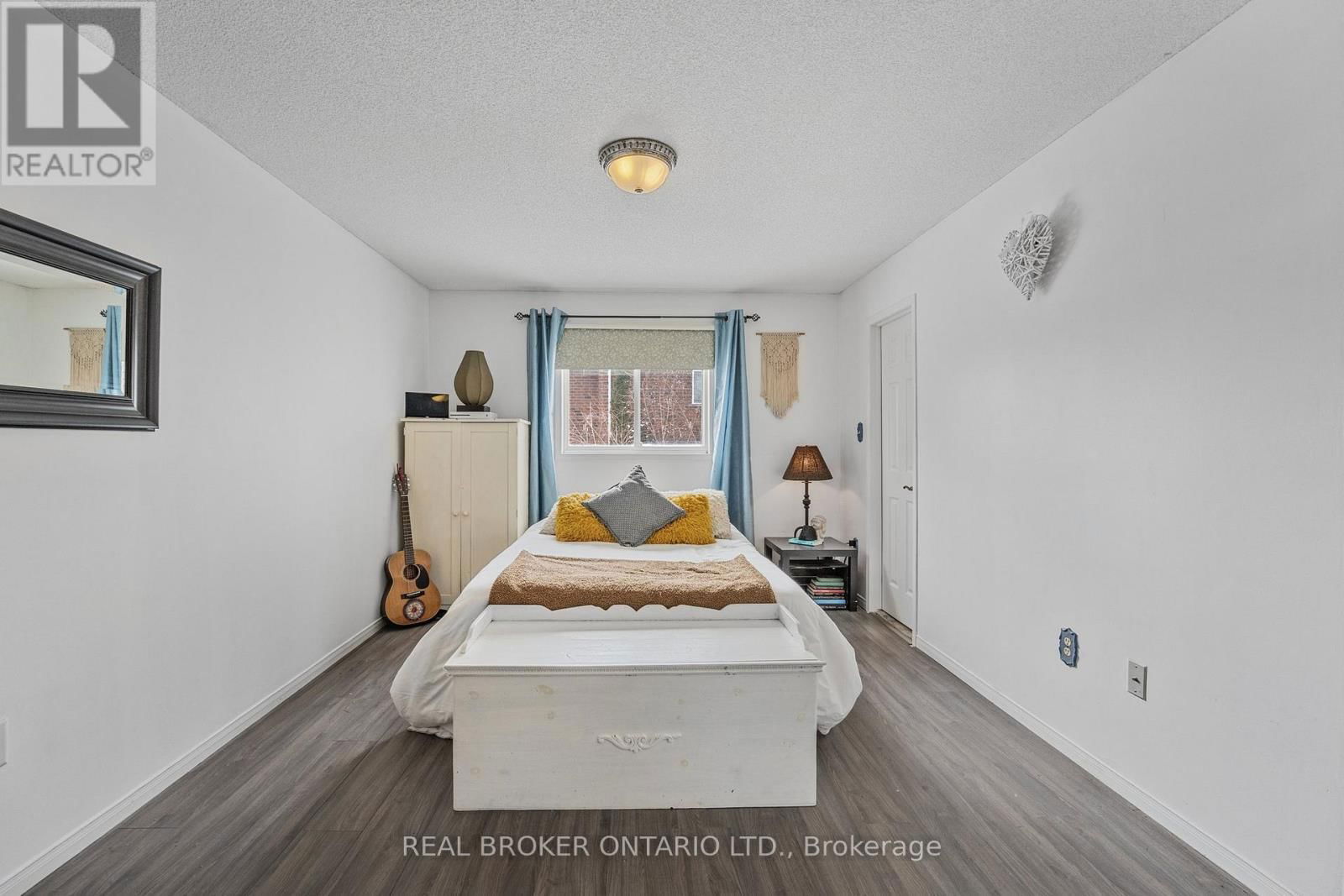 22 DYKSTRA DRIVE Image 17
