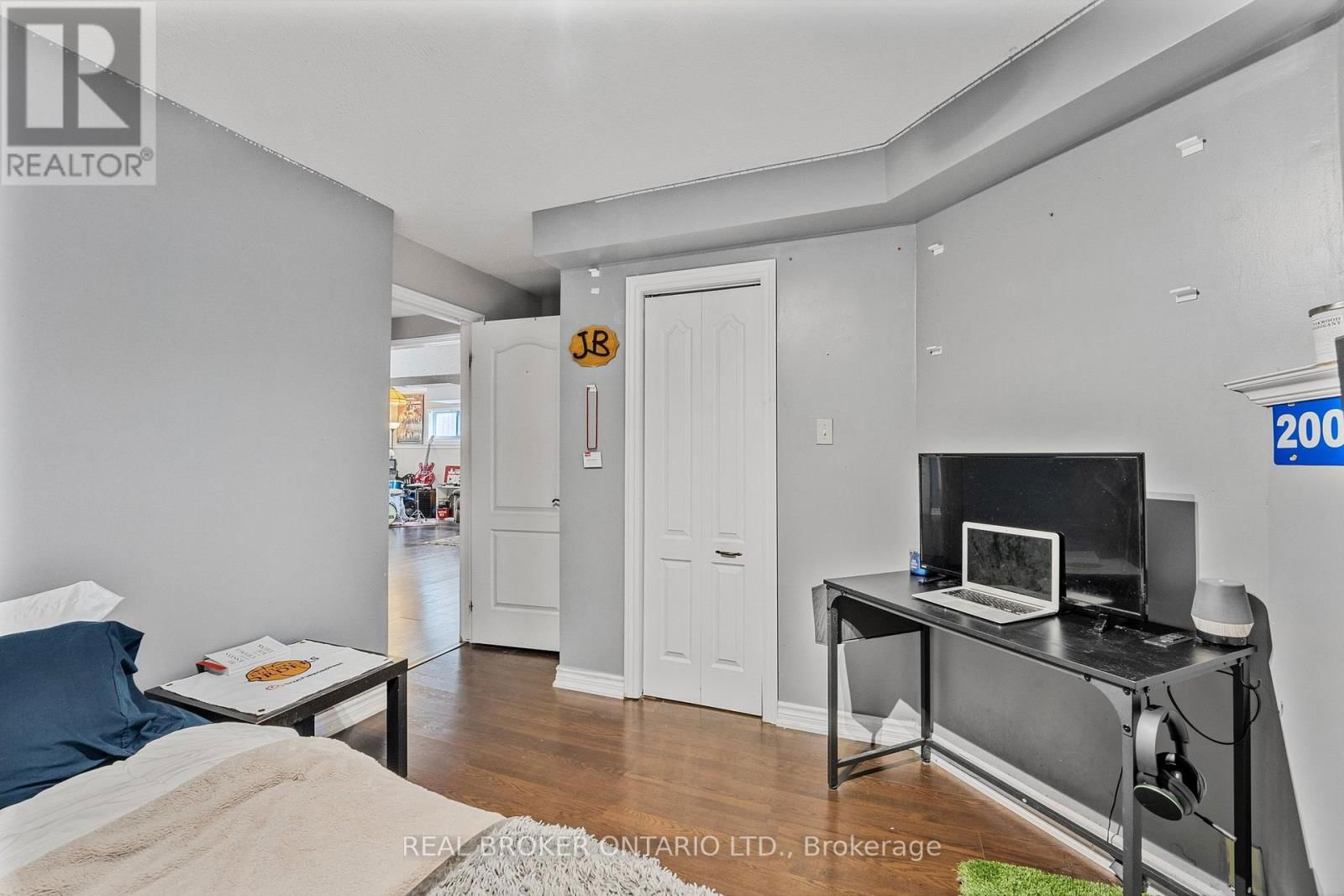 22 DYKSTRA DRIVE Image 29