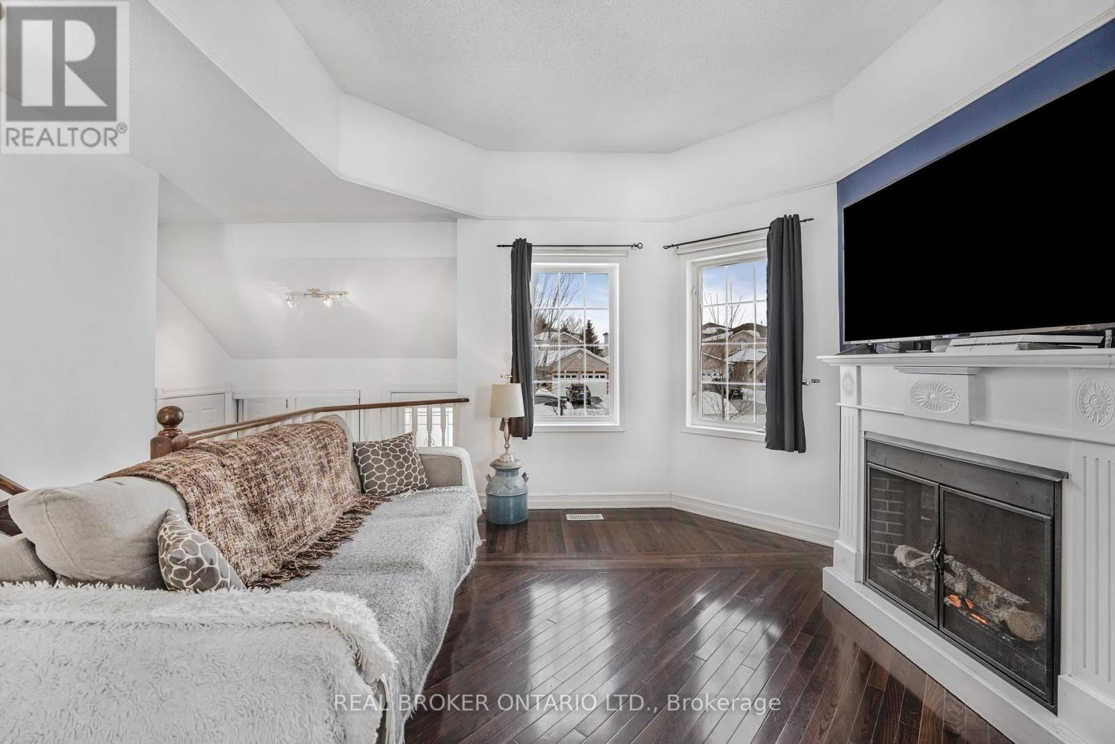 22 DYKSTRA DRIVE Image 5
