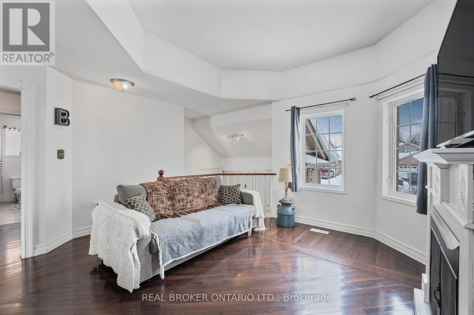 22 DYKSTRA DRIVE Image 6