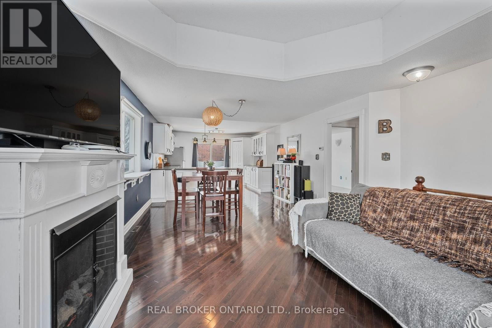 22 DYKSTRA DRIVE Image 7
