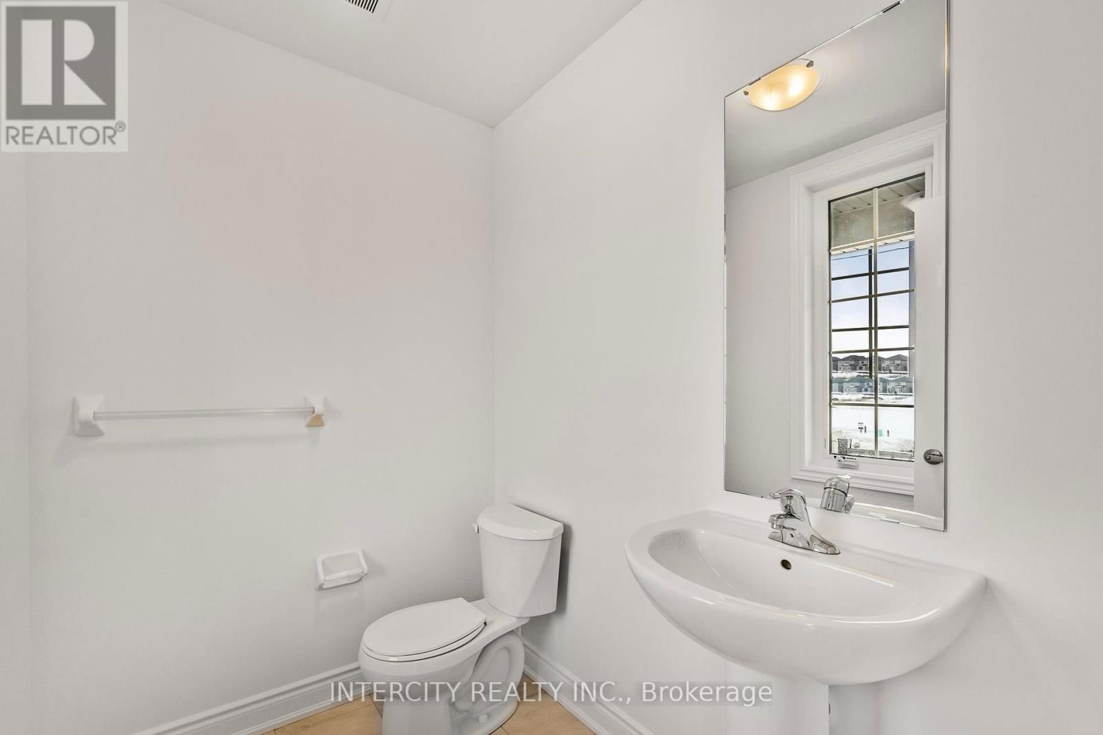 11 AVALON DRIVE Image 23