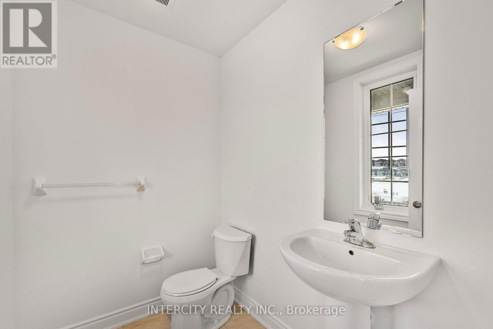 11 AVALON DRIVE Image 23