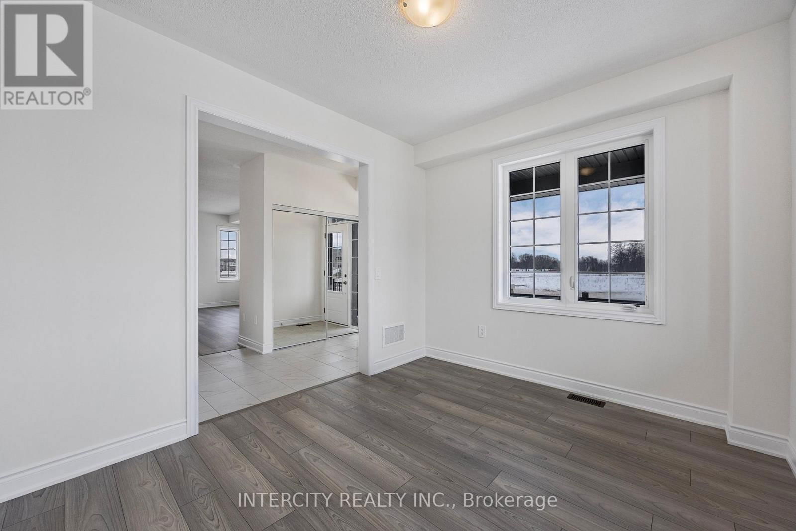 1 AVALON DRIVE Image 11