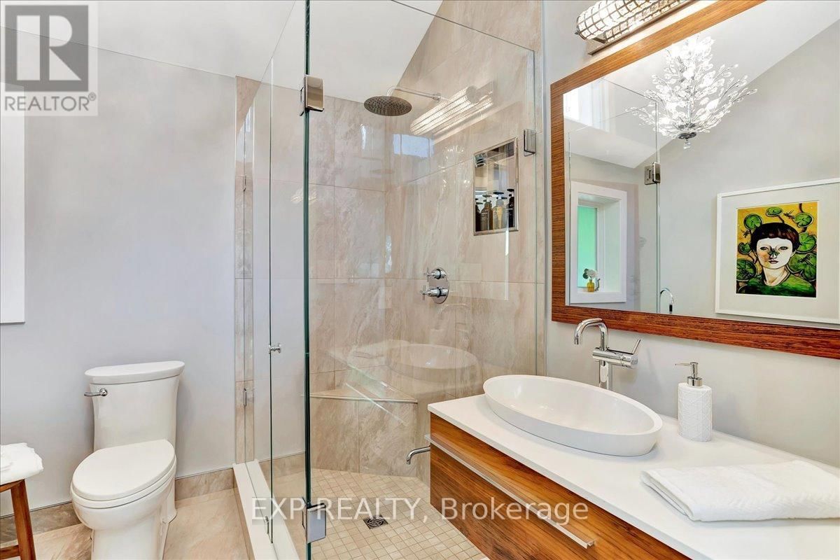 11 CRESTWOOD DRIVE Image 25