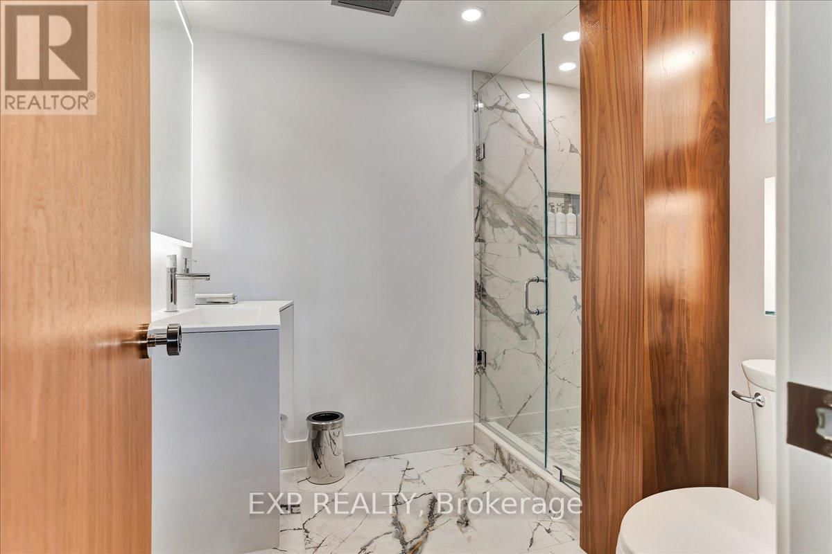 11 CRESTWOOD DRIVE Image 39