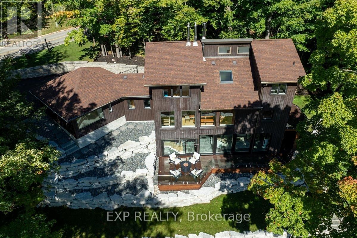 11 CRESTWOOD DRIVE Image 45