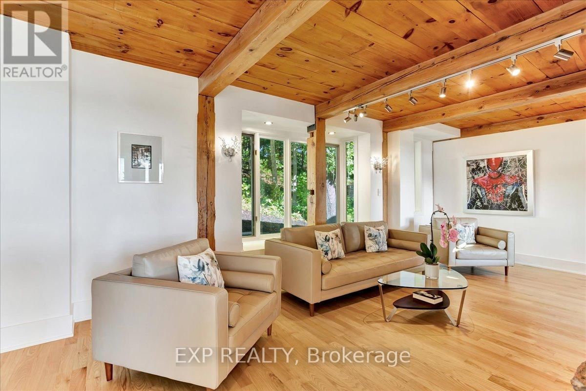 11 CRESTWOOD DRIVE Image 6