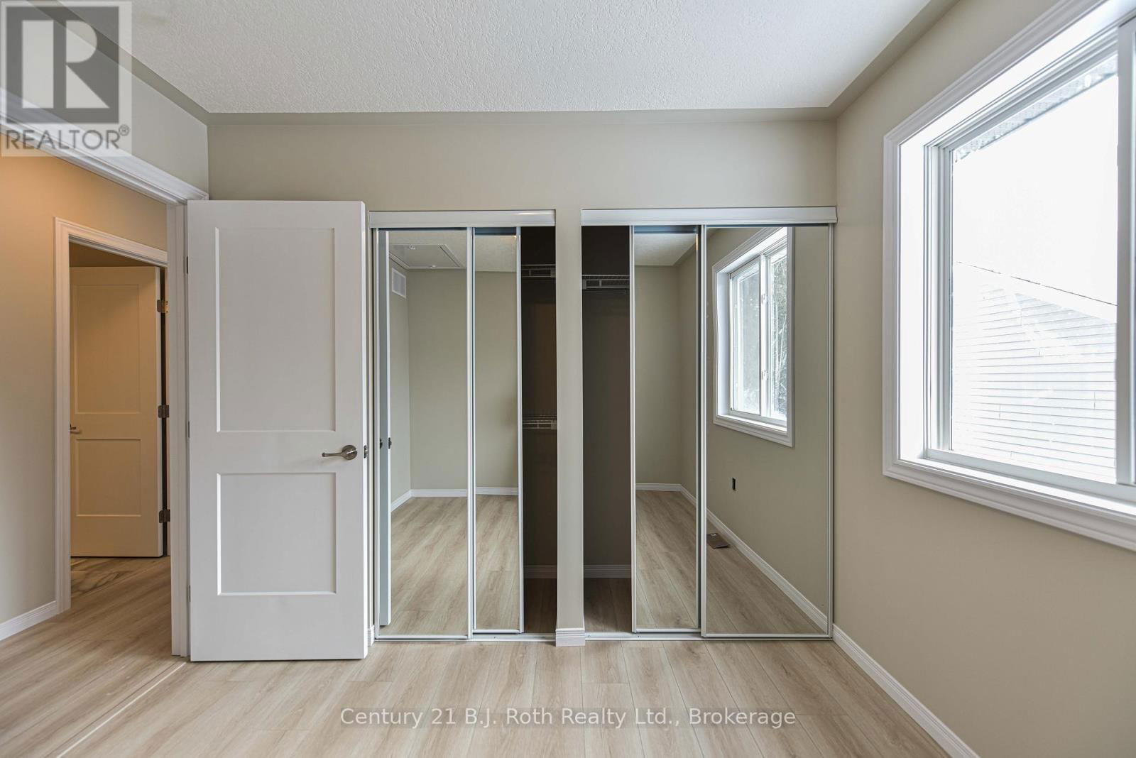 3382 AZCONA AVENUE Image 11