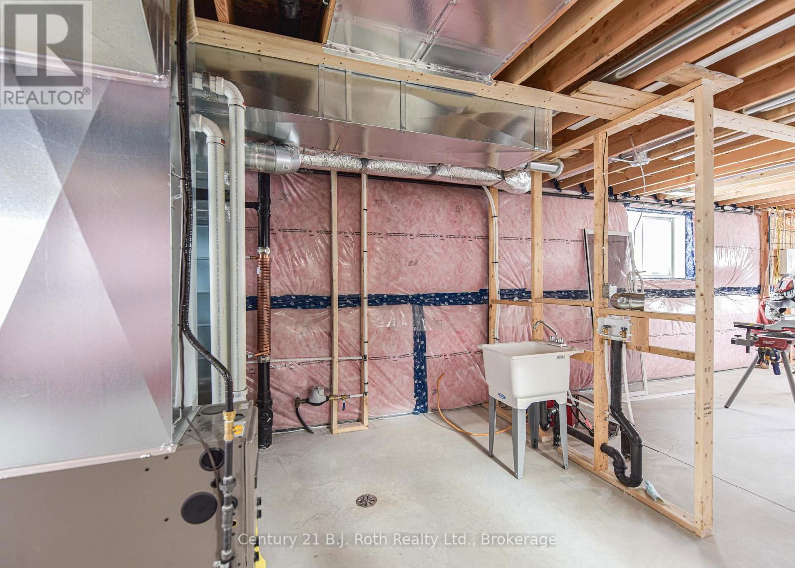 3382 AZCONA AVENUE Image 25