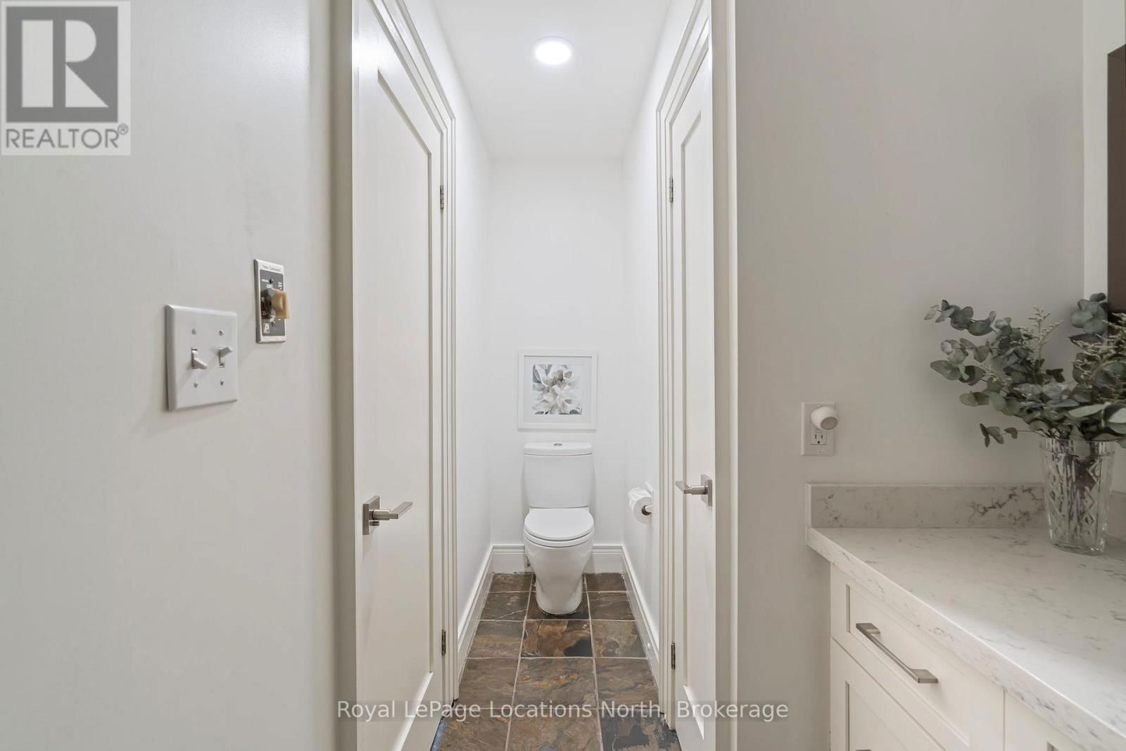 60 LOCKHART ROAD Image 25