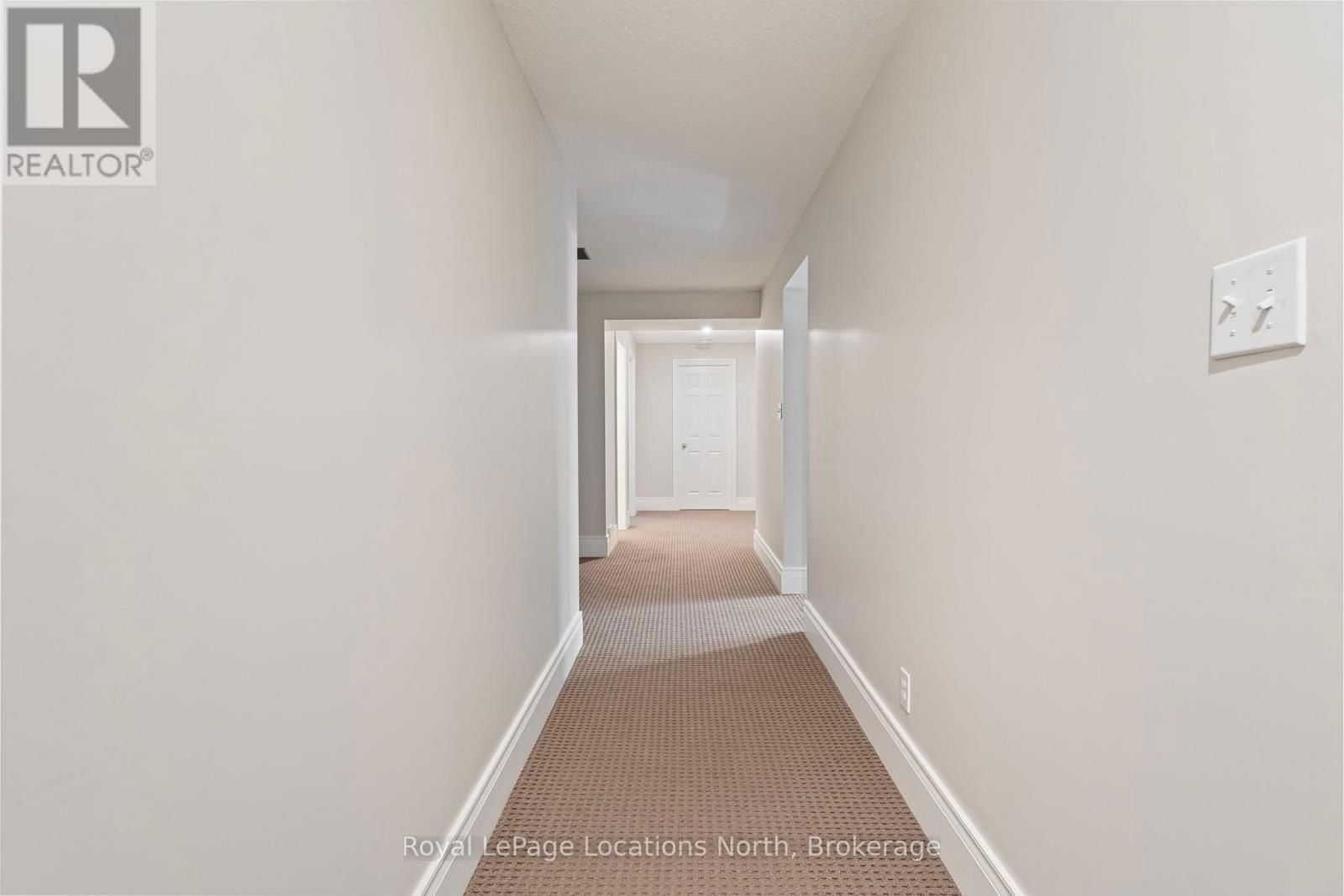 60 LOCKHART ROAD Image 30