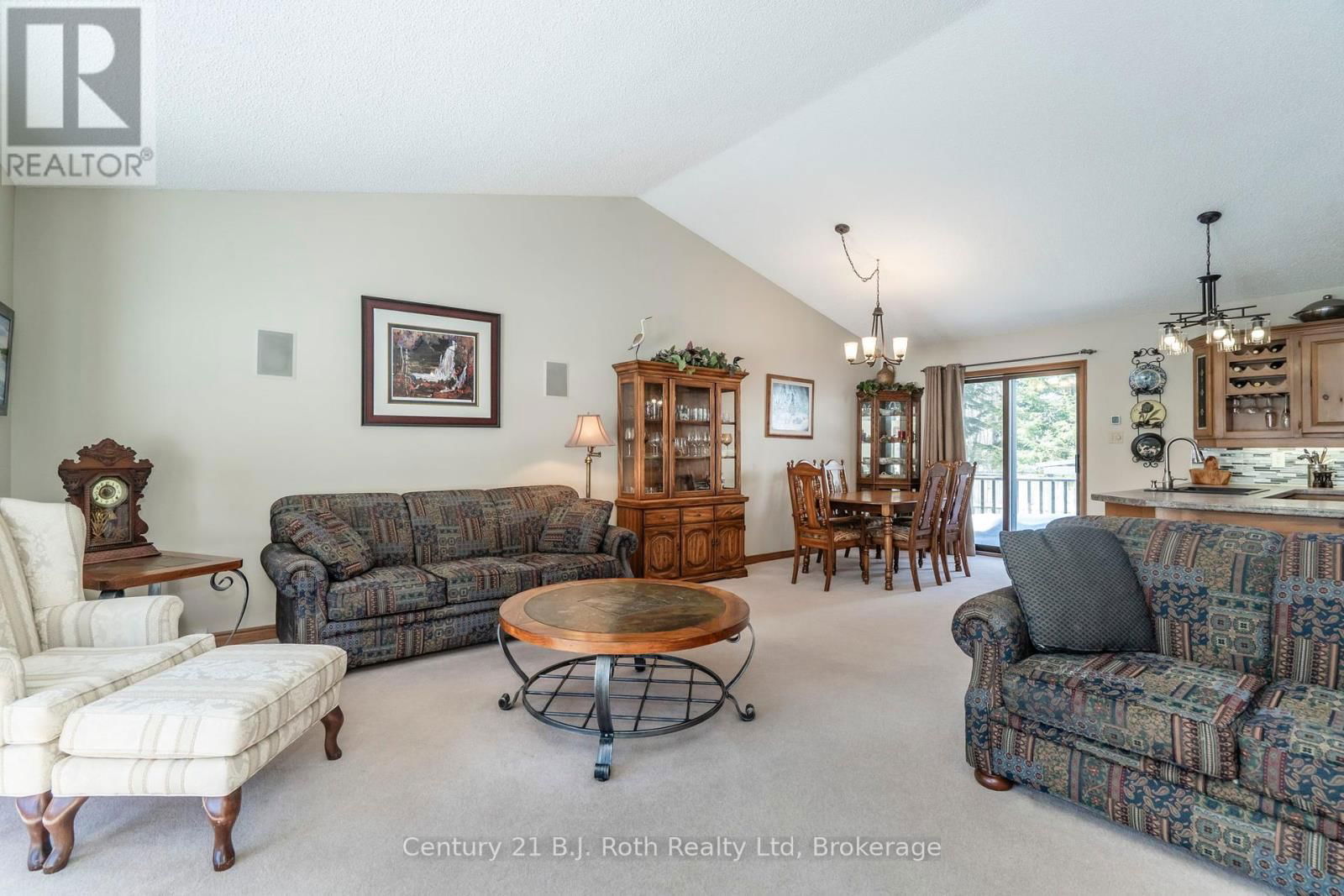 100 TALL PINES DRIVE Image 19