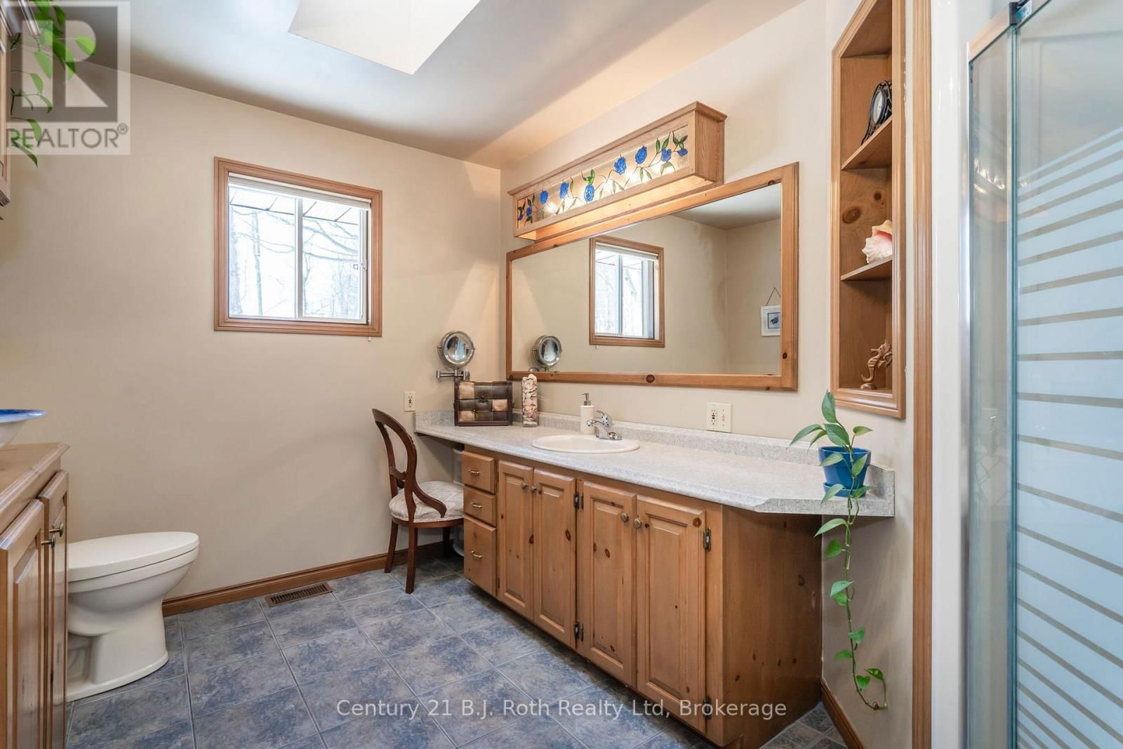 100 TALL PINES DRIVE Image 23
