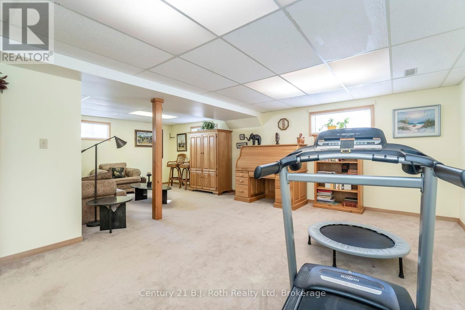 100 TALL PINES DRIVE Image 31