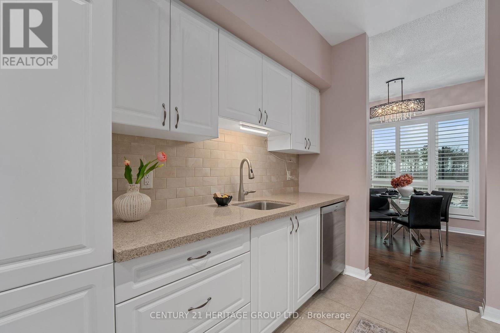 201 - 306 ESSA ROAD Image 11