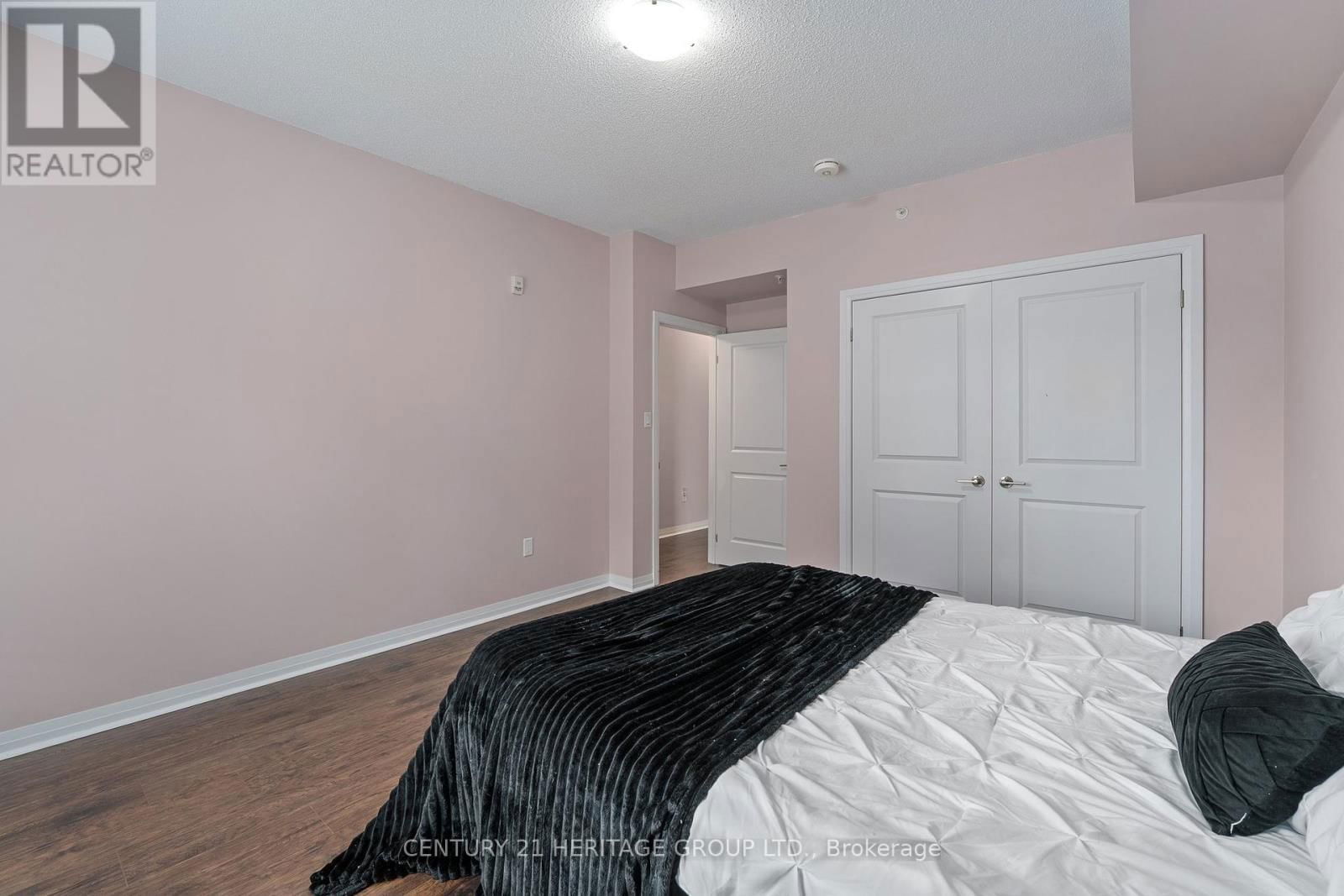 201 - 306 ESSA ROAD Image 21