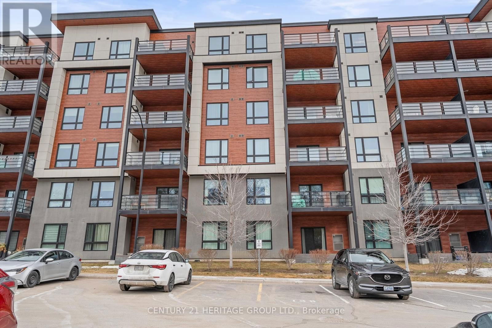 201 - 306 ESSA ROAD Image 27