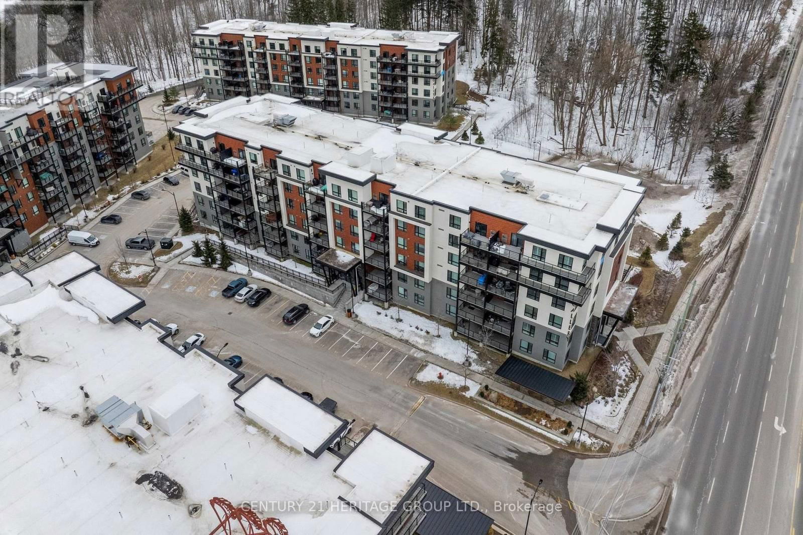 201 - 306 ESSA ROAD Image 32