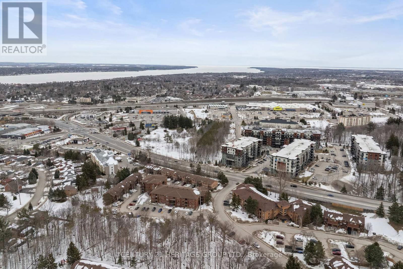 201 - 306 ESSA ROAD Image 35