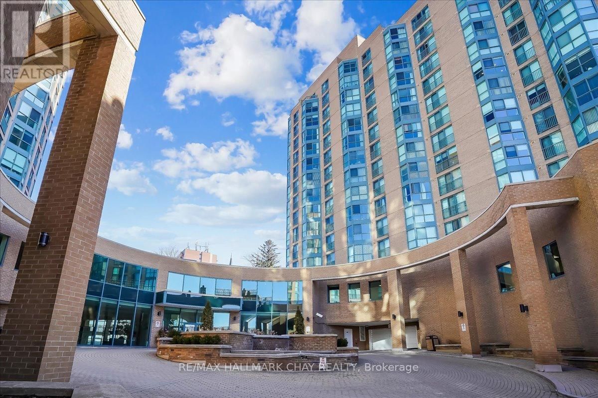 306 - 140 DUNLOP STREET EAST Image 3