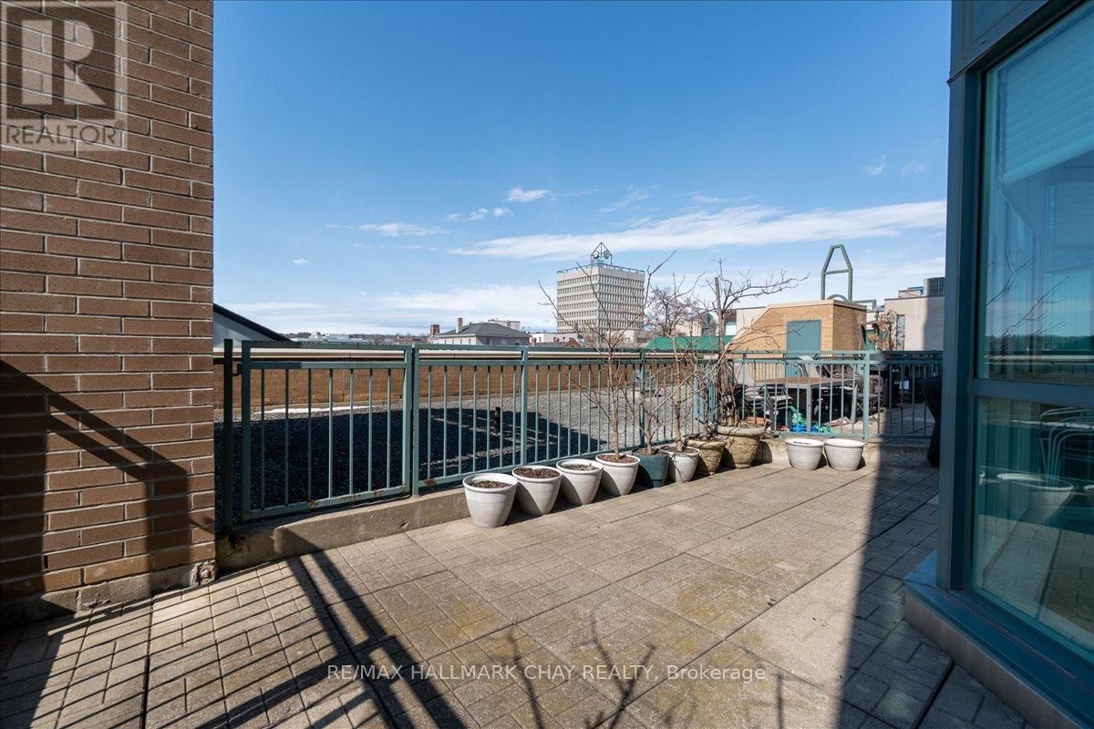 306 - 140 DUNLOP STREET EAST Image 44