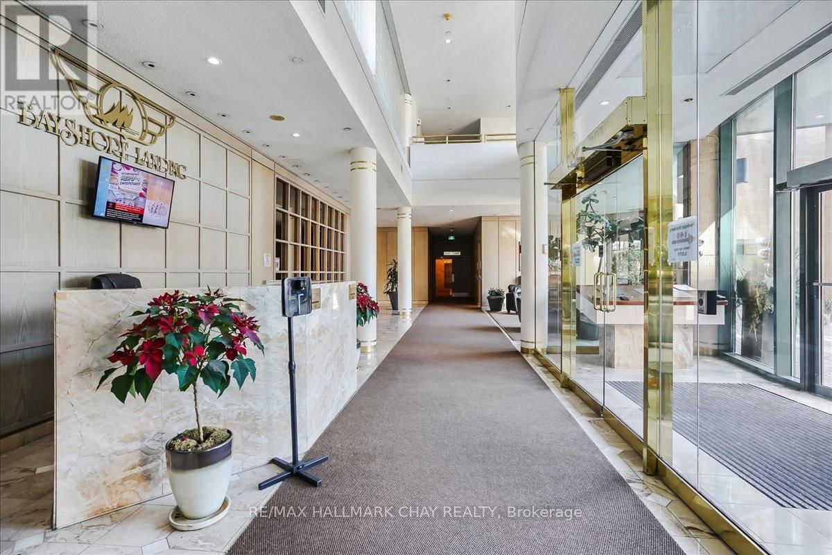 306 - 140 DUNLOP STREET EAST Image 6