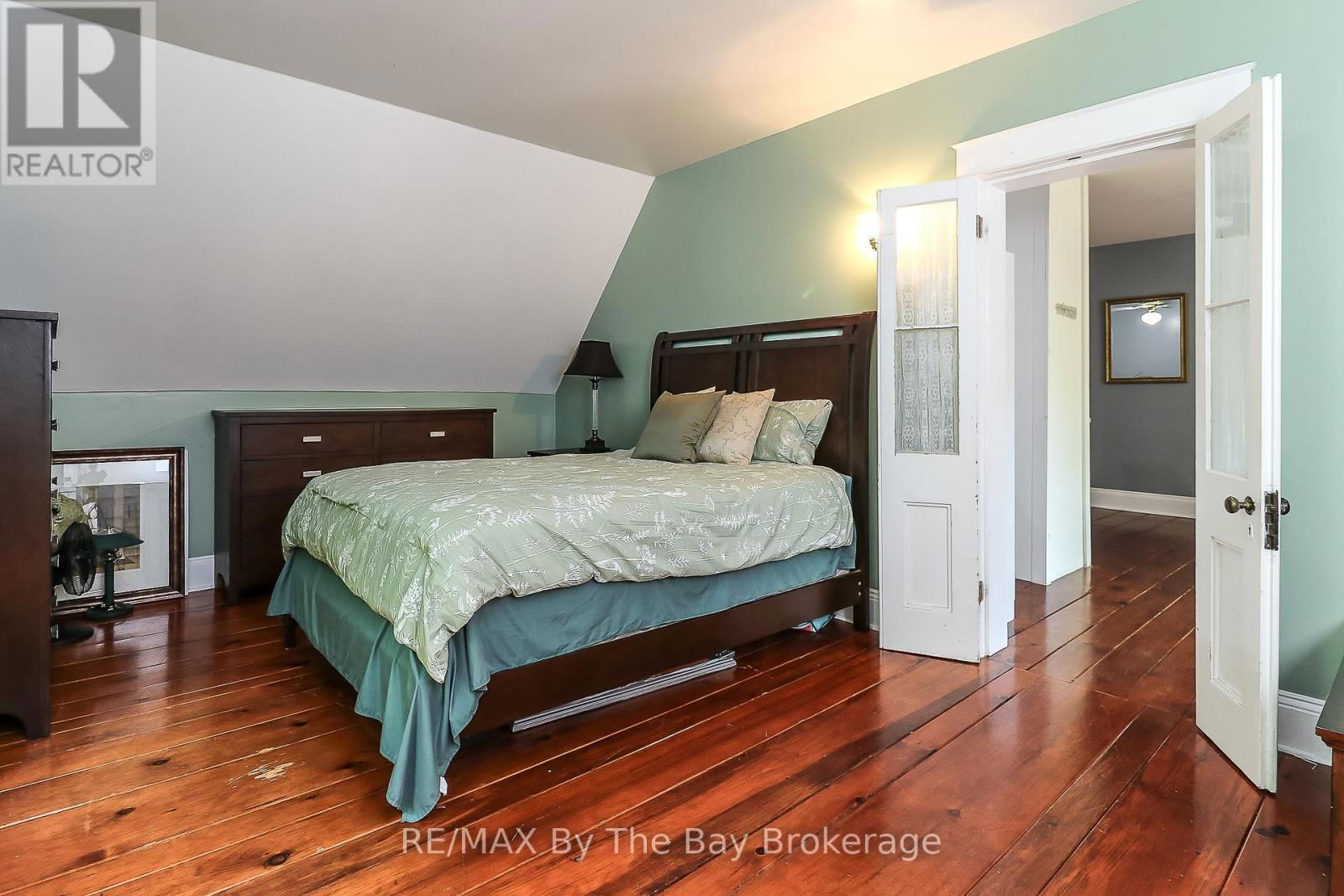 5262 CONC 2 SUNNIDALE Image 36