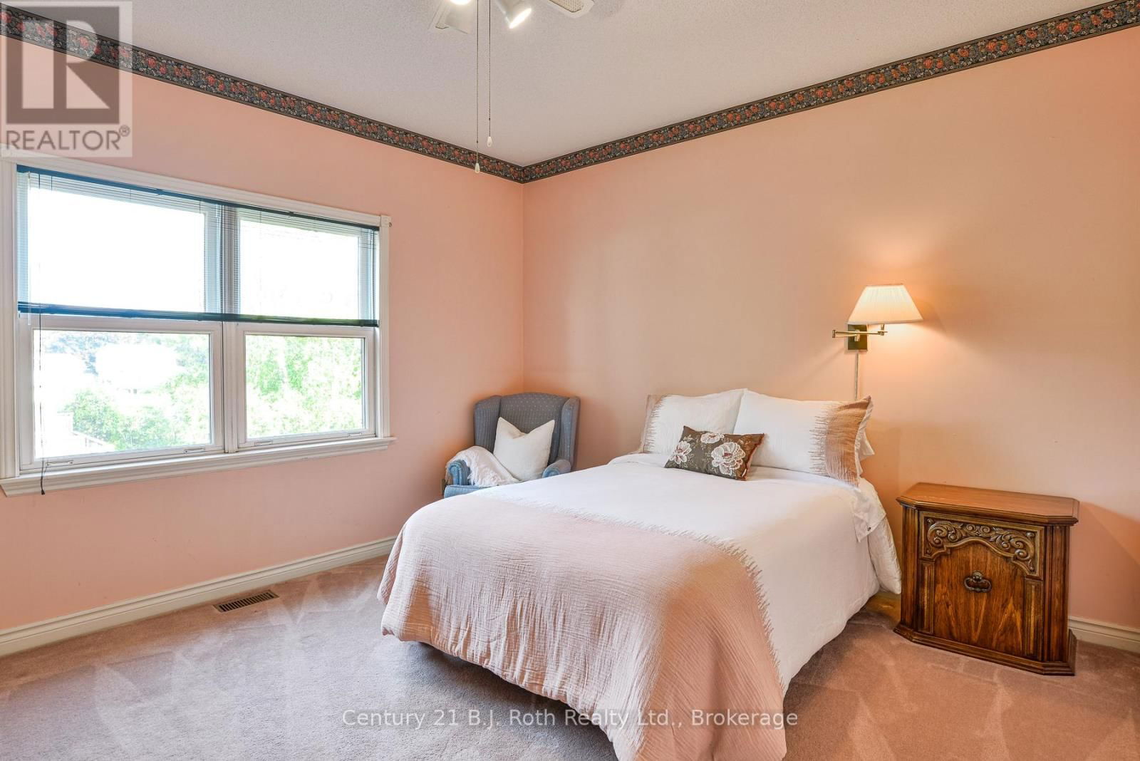 624 HIGH STREET Image 29