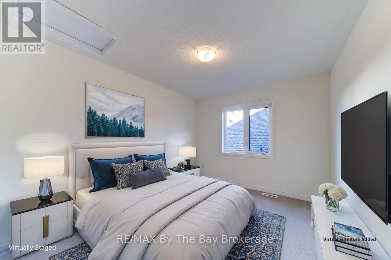 206 MAPLESIDE DRIVE Image 25