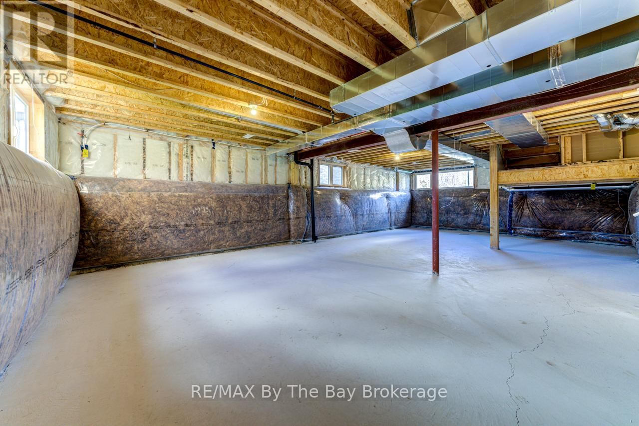 206 MAPLESIDE DRIVE Image 31